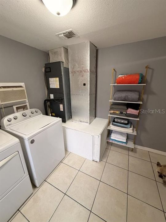 Activo con contrato: $149,900 (2 camas, 1 baños, 756 Pies cuadrados)