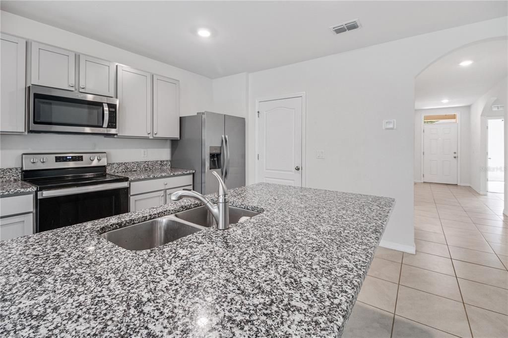 Active With Contract: $349,000 (3 beds, 2 baths, 1690 Square Feet)