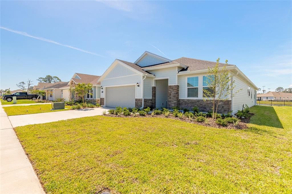 For Sale: $475,000 (4 beds, 3 baths, 2239 Square Feet)