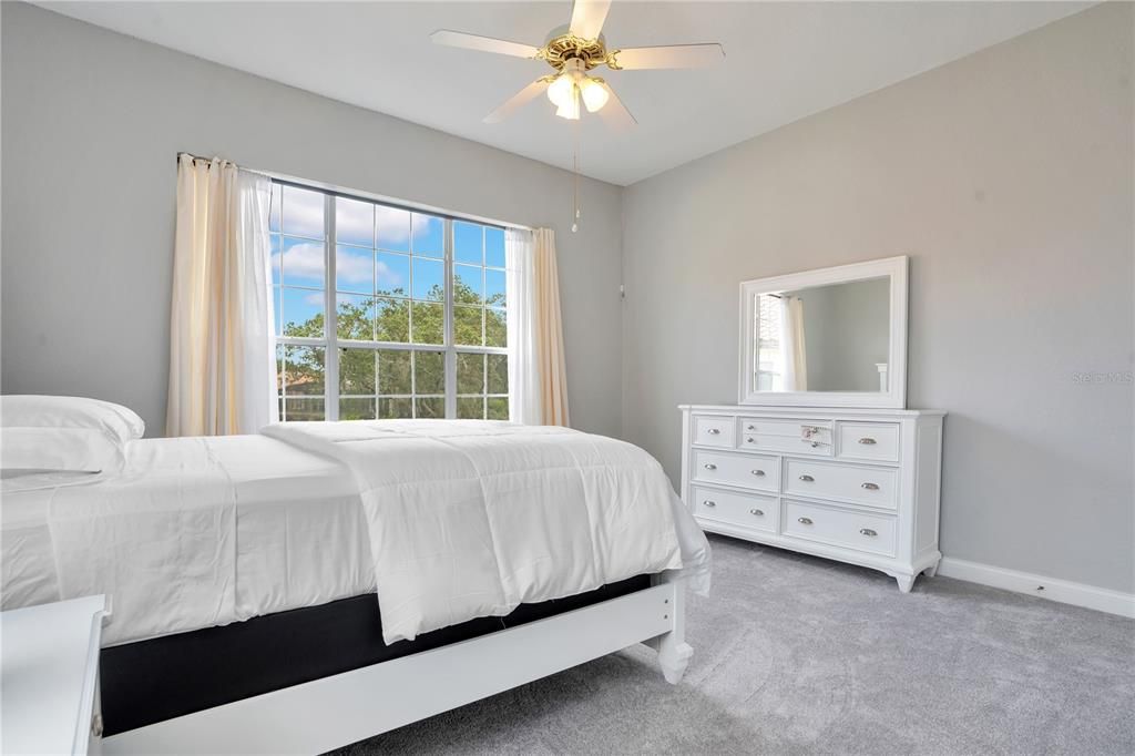 For Sale: $1,195,000 (5 beds, 3 baths, 3916 Square Feet)