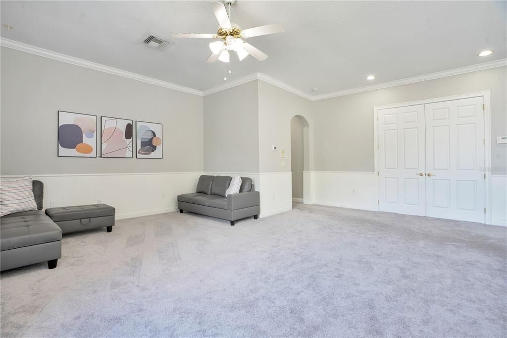 For Sale: $1,195,000 (5 beds, 3 baths, 3916 Square Feet)