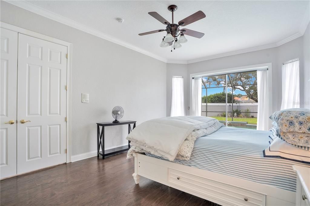 For Sale: $1,195,000 (5 beds, 3 baths, 3916 Square Feet)