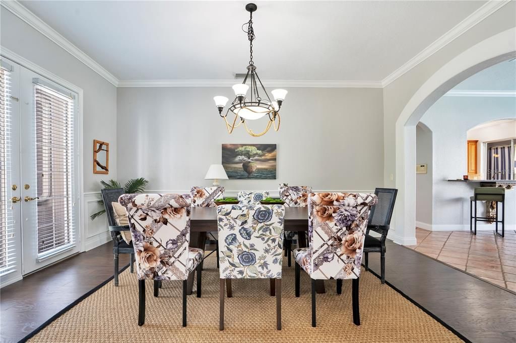 For Sale: $1,195,000 (5 beds, 3 baths, 3916 Square Feet)