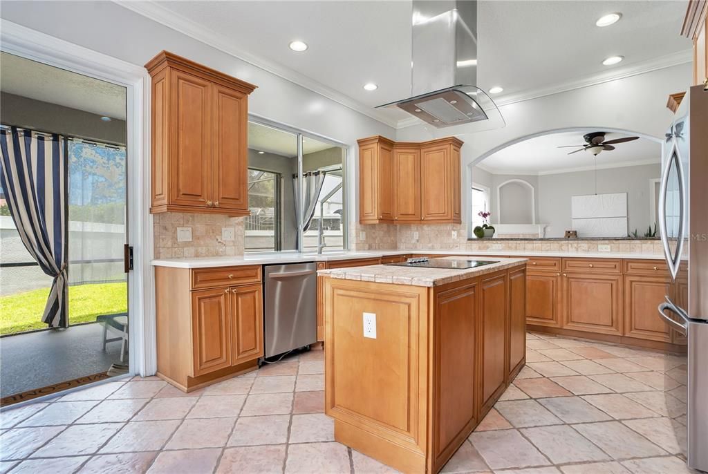 For Sale: $1,195,000 (5 beds, 3 baths, 3916 Square Feet)