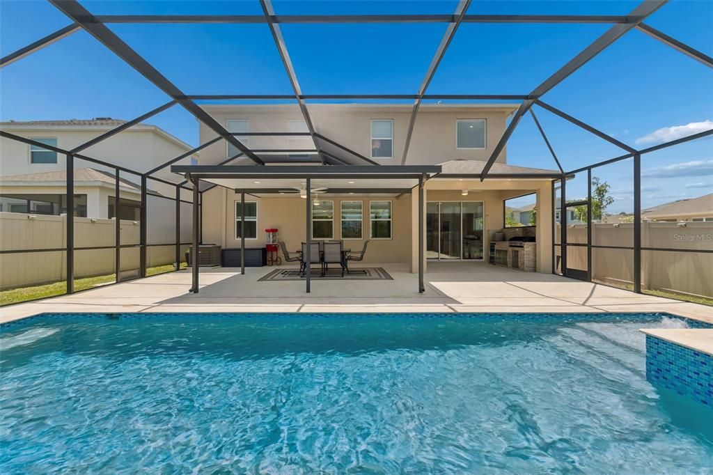 En Venta: $729,500 (4 camas, 3 baños, 3313 Pies cuadrados)