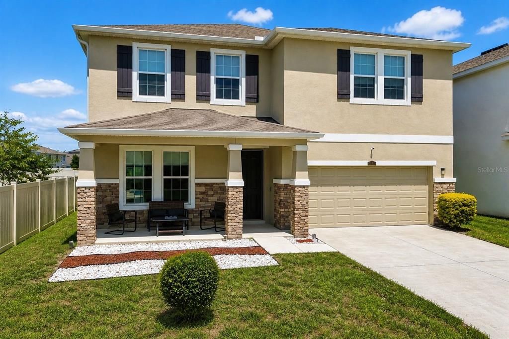 En Venta: $729,500 (4 camas, 3 baños, 3313 Pies cuadrados)