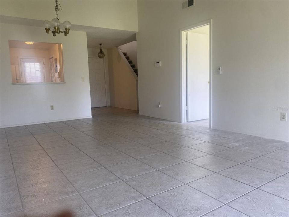 En Venta: $249,000 (3 camas, 2 baños, 1214 Pies cuadrados)