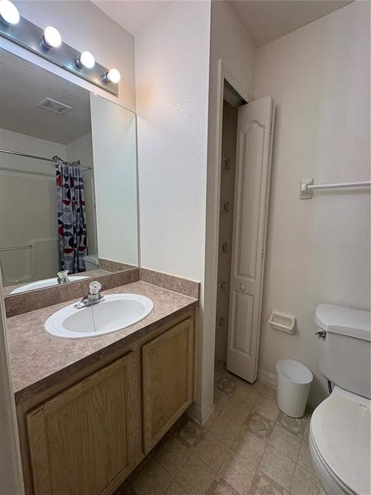 En Venta: $315,000 (3 camas, 2 baños, 1242 Pies cuadrados)