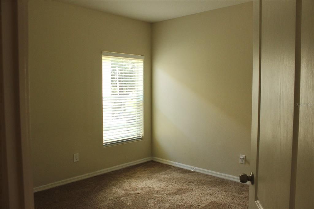 Activo con contrato: $299,000 (3 camas, 2 baños, 1760 Pies cuadrados)