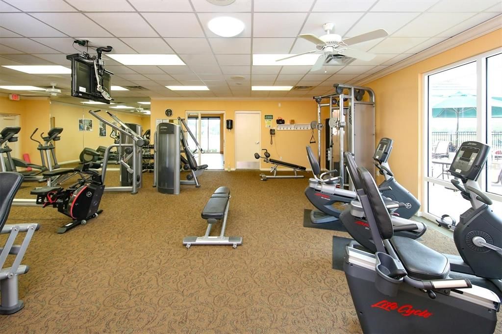 Activo con contrato: $2,750 (2 camas, 2 baños, 1851 Pies cuadrados)