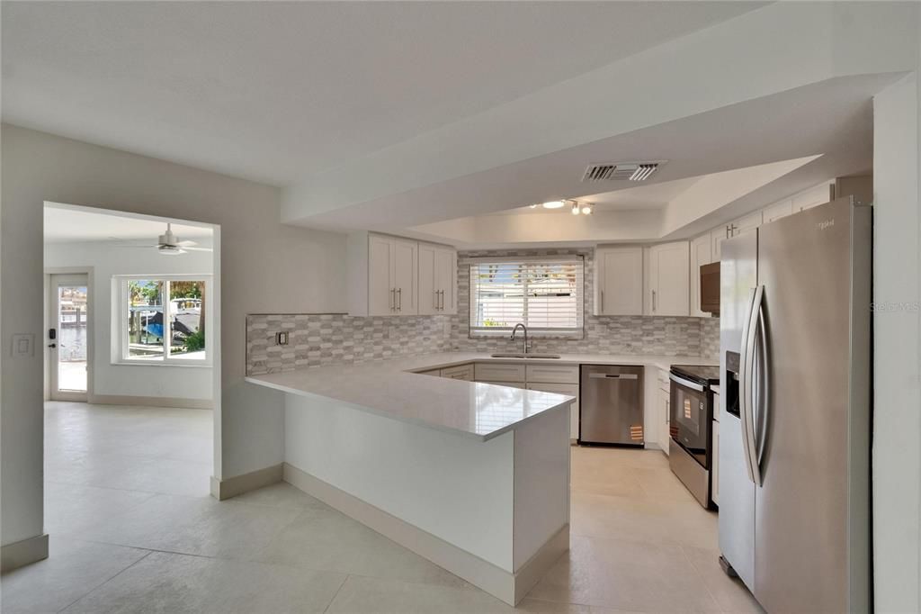 В аренду: $5,995 (3 спален, 2 ванн, 2176 Квадратных фут)