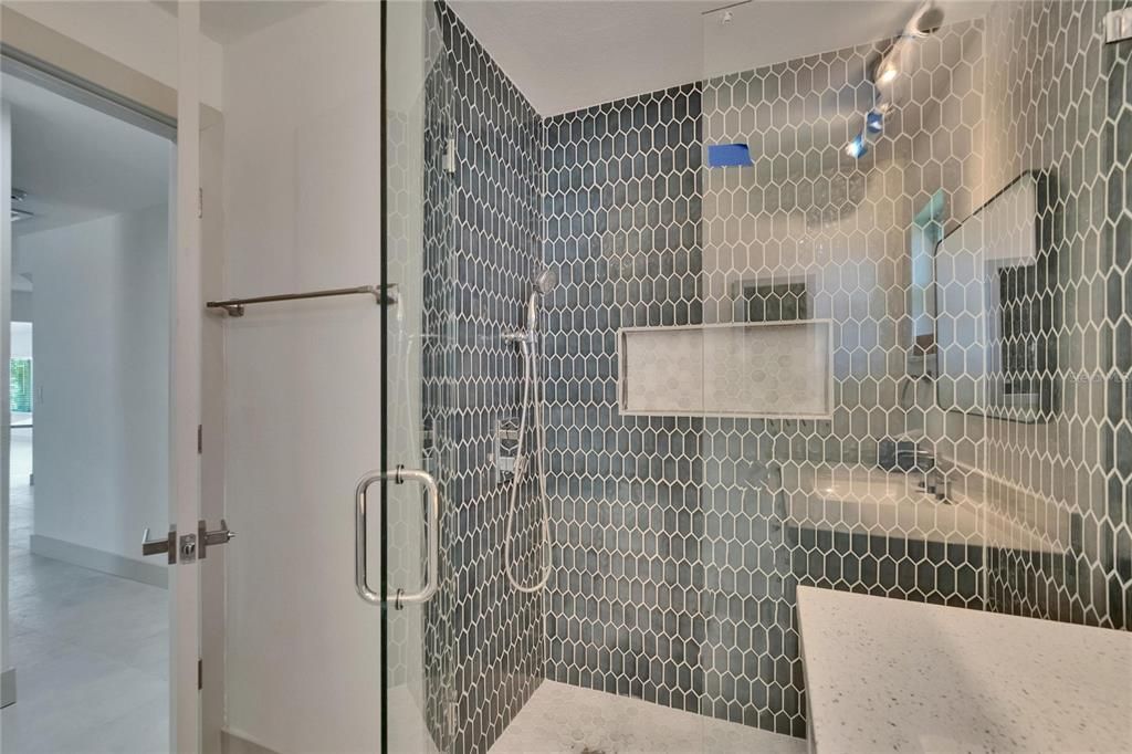 В аренду: $5,995 (3 спален, 2 ванн, 2176 Квадратных фут)