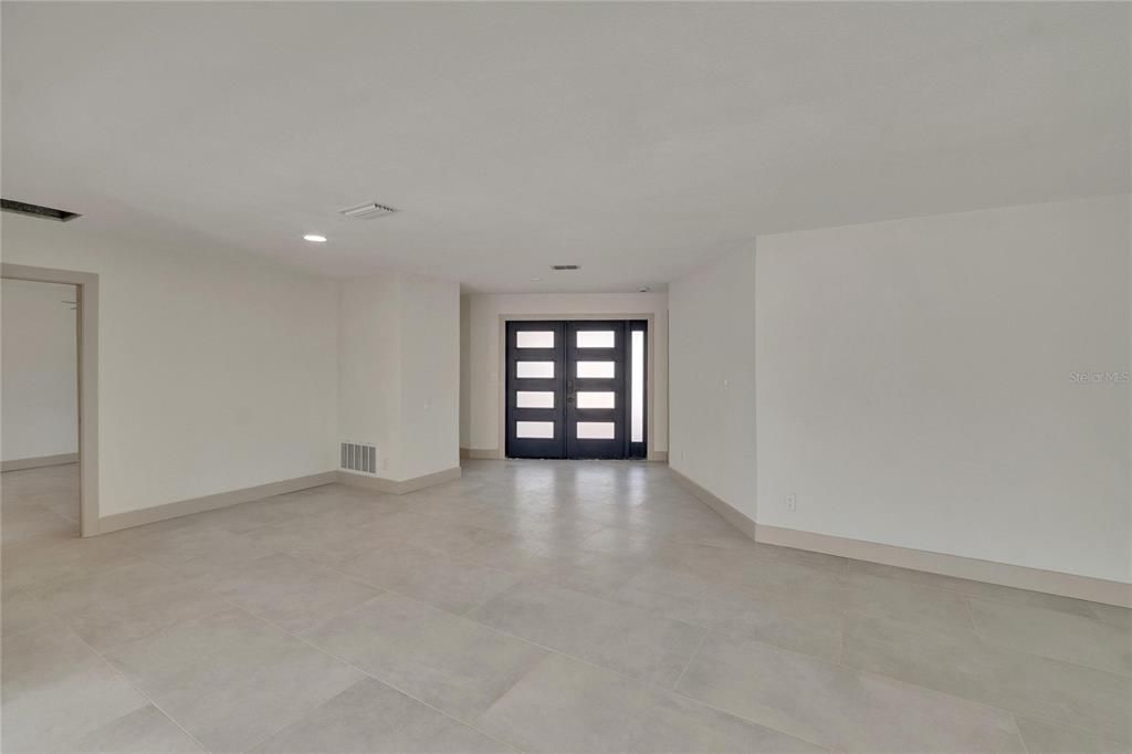В аренду: $5,995 (3 спален, 2 ванн, 2176 Квадратных фут)
