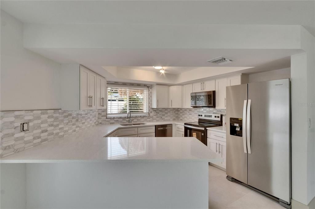 В аренду: $5,995 (3 спален, 2 ванн, 2176 Квадратных фут)
