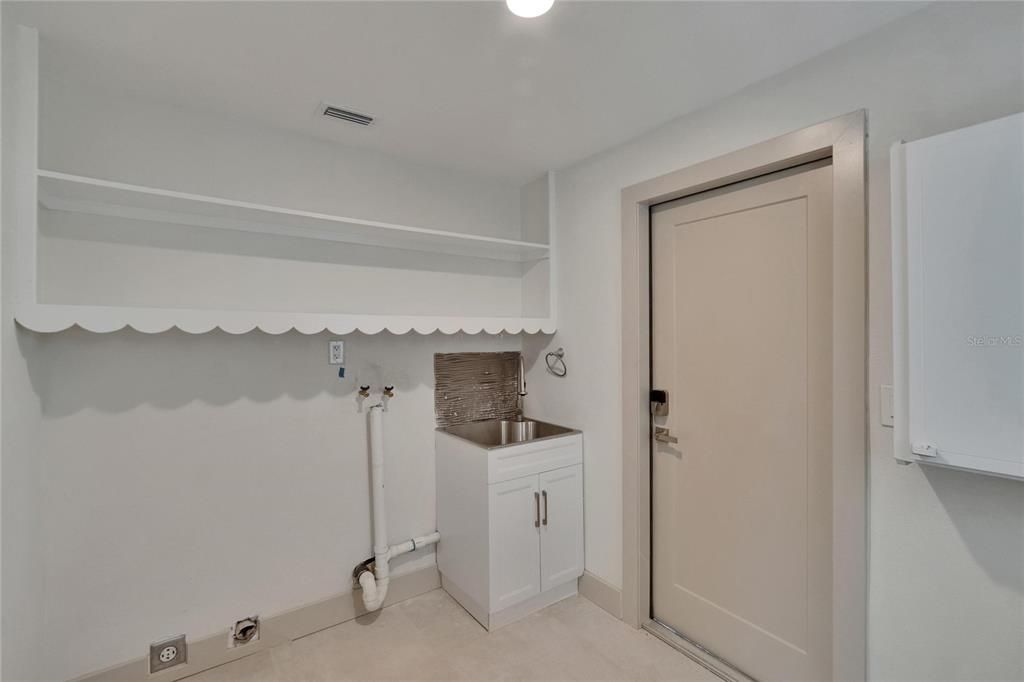 В аренду: $5,995 (3 спален, 2 ванн, 2176 Квадратных фут)