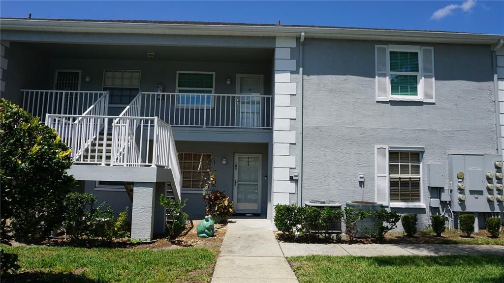 En Venta: $129,900 (2 camas, 2 baños, 1103 Pies cuadrados)