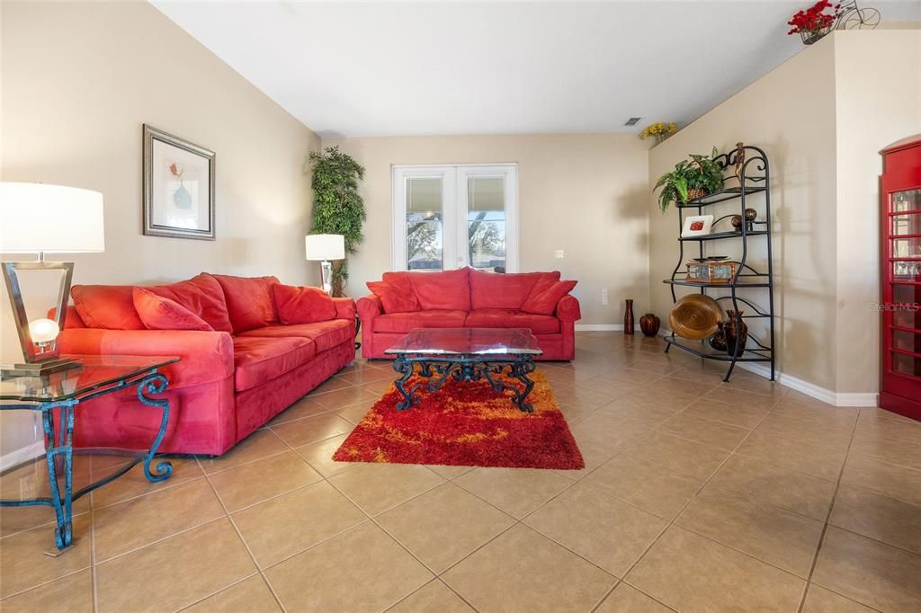 For Sale: $375,000 (2 beds, 2 baths, 2235 Square Feet)