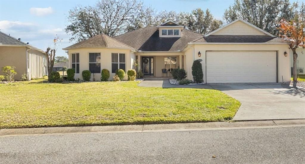For Sale: $375,000 (2 beds, 2 baths, 2235 Square Feet)