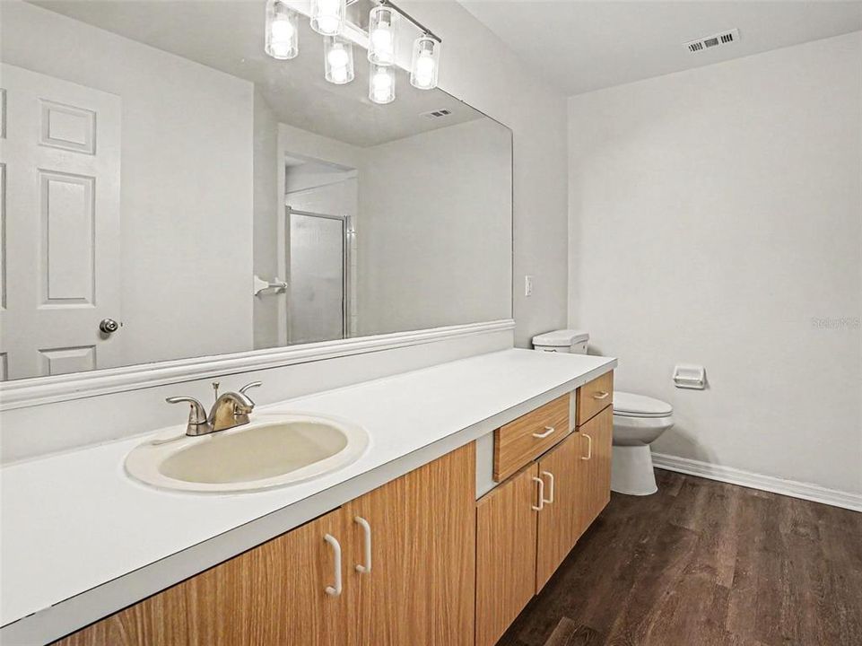Active With Contract: $324,900 (3 beds, 2 baths, 1617 Square Feet)