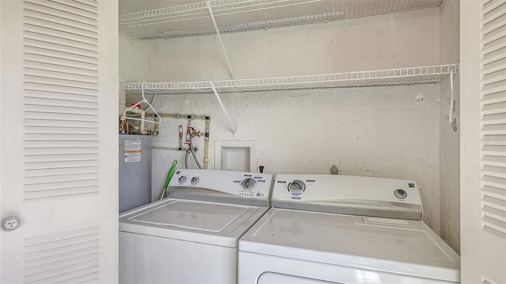 En Venta: $195,000 (2 camas, 2 baños, 1003 Pies cuadrados)