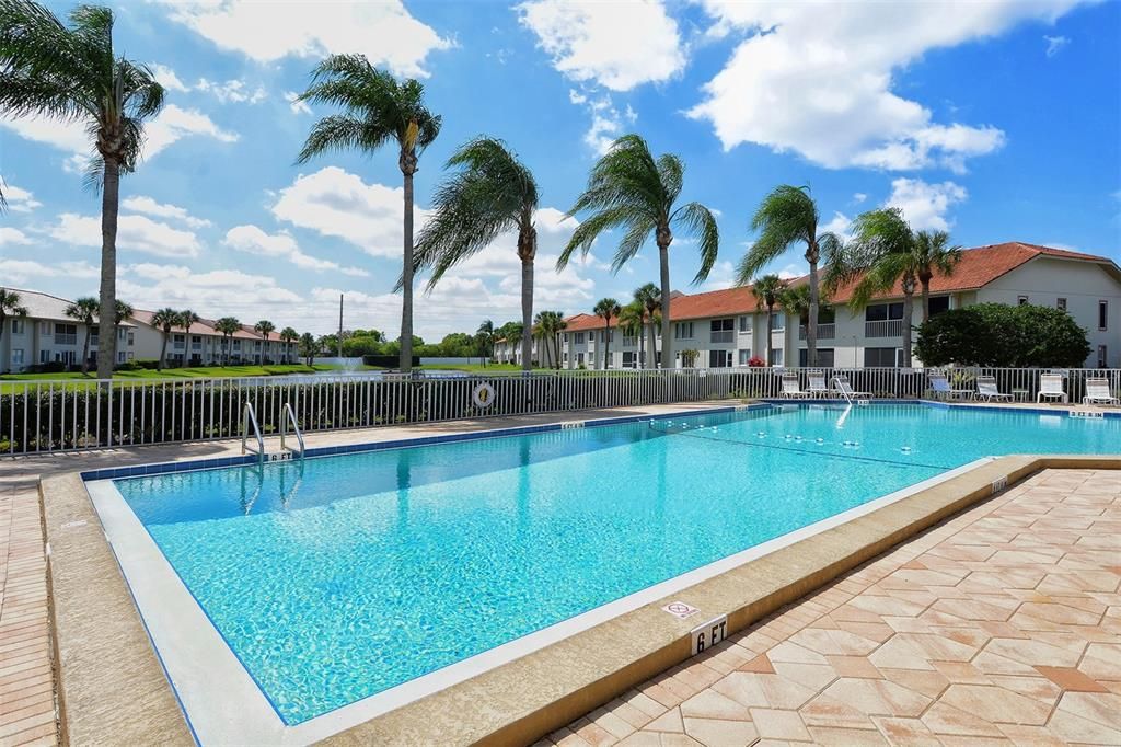 En Venta: $195,000 (2 camas, 2 baños, 1003 Pies cuadrados)