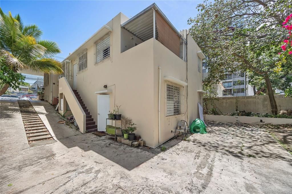 En Venta: $695,000 (9 camas, 4 baños, 3336 Pies cuadrados)