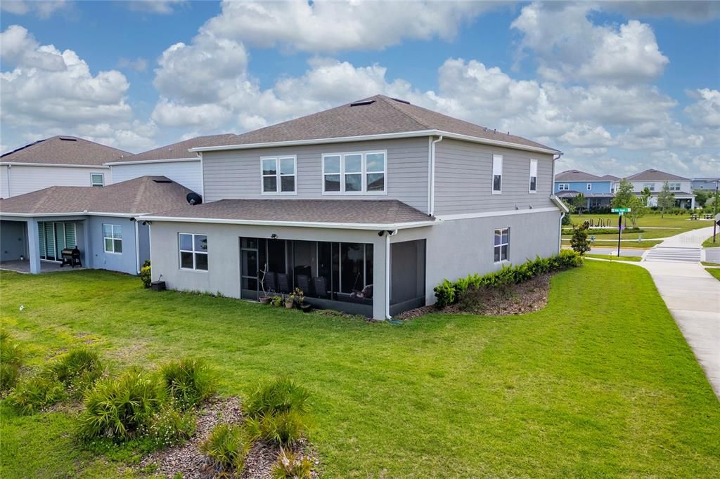 For Sale: $1,060,000 (5 beds, 4 baths, 3333 Square Feet)