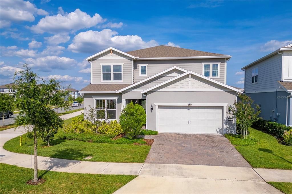 For Sale: $1,060,000 (5 beds, 4 baths, 3333 Square Feet)