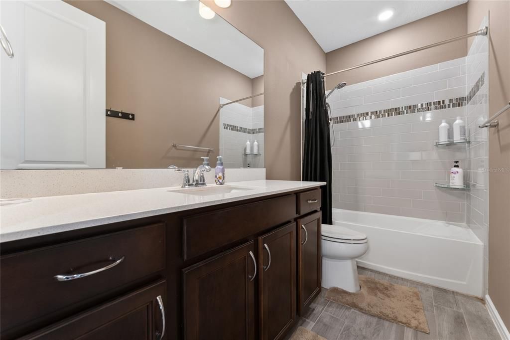 For Sale: $1,060,000 (5 beds, 4 baths, 3333 Square Feet)