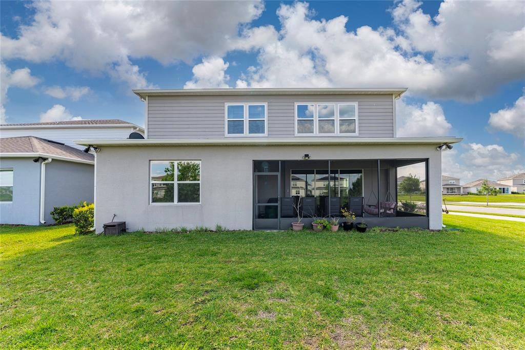 For Sale: $1,060,000 (5 beds, 4 baths, 3333 Square Feet)