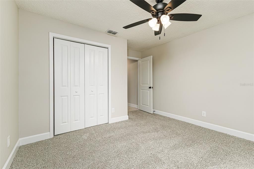 For Sale: $374,950 (3 beds, 2 baths, 1642 Square Feet)