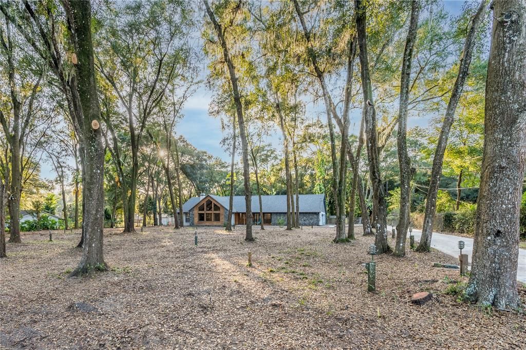 En Renta: $4,400 (4 camas, 2 baños, 3113 Pies cuadrados)