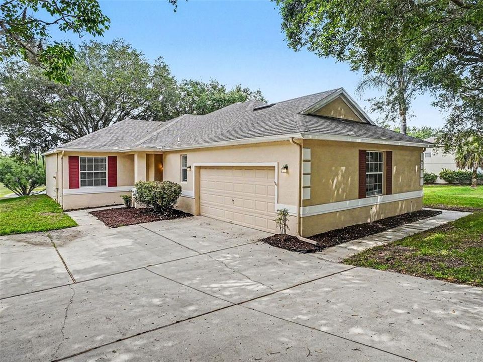 For Sale: $424,900 (3 beds, 2 baths, 2373 Square Feet)