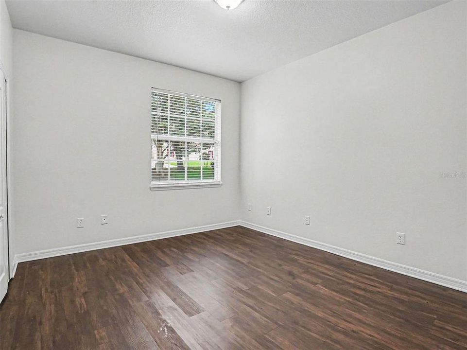 For Sale: $424,900 (3 beds, 2 baths, 2373 Square Feet)