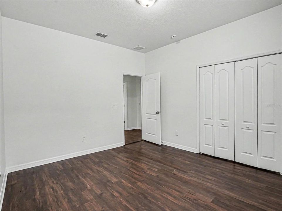 For Sale: $424,900 (3 beds, 2 baths, 2373 Square Feet)