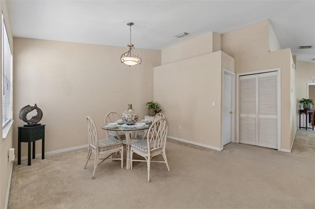 Active With Contract: $250,000 (3 beds, 2 baths, 1624 Square Feet)