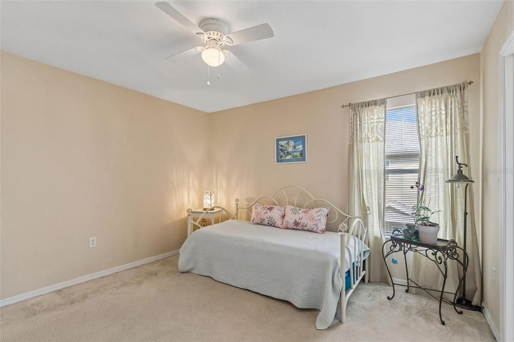 Active With Contract: $250,000 (3 beds, 2 baths, 1624 Square Feet)