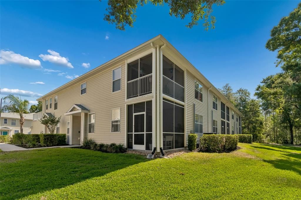 Active With Contract: $250,000 (3 beds, 2 baths, 1624 Square Feet)