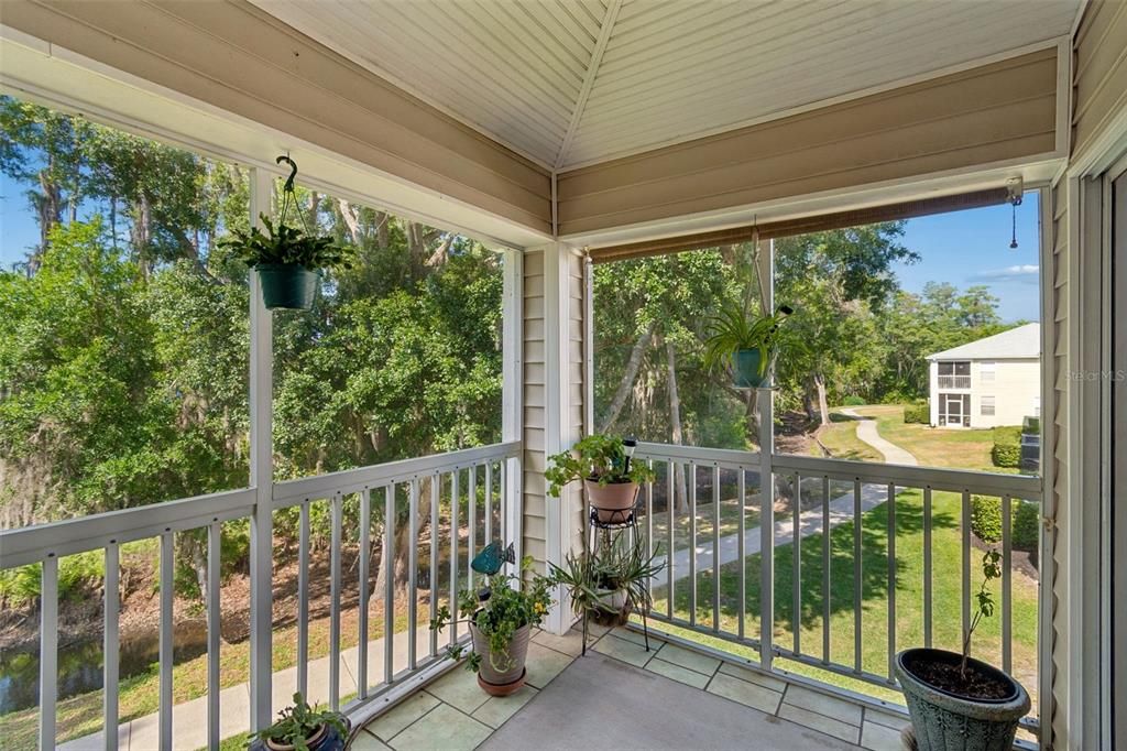 Active With Contract: $250,000 (3 beds, 2 baths, 1624 Square Feet)