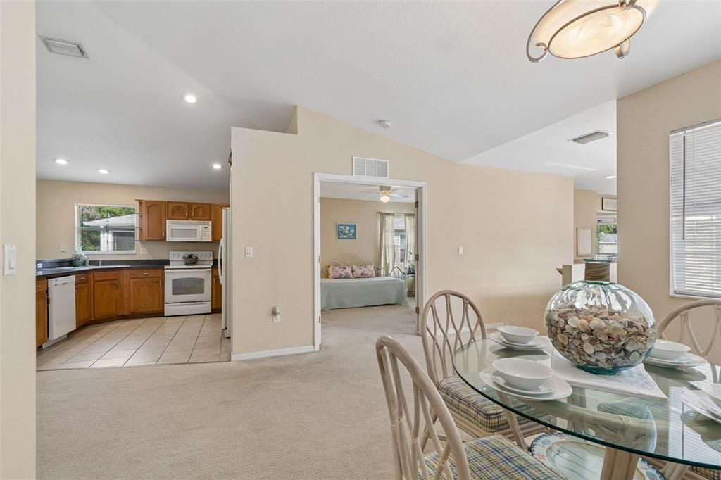 Active With Contract: $250,000 (3 beds, 2 baths, 1624 Square Feet)