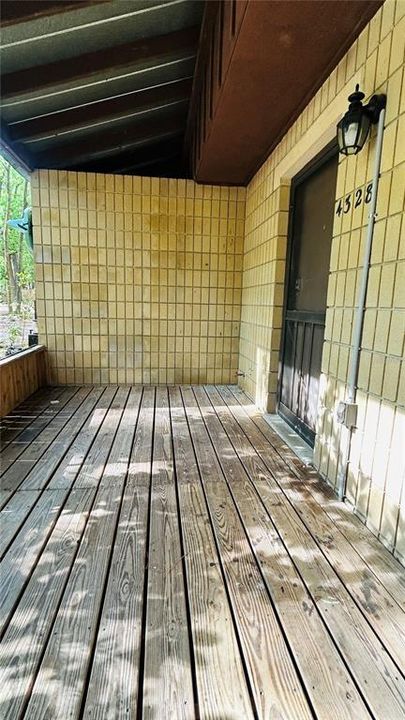 For Rent: $1,425 (2 beds, 2 baths, 1120 Square Feet)