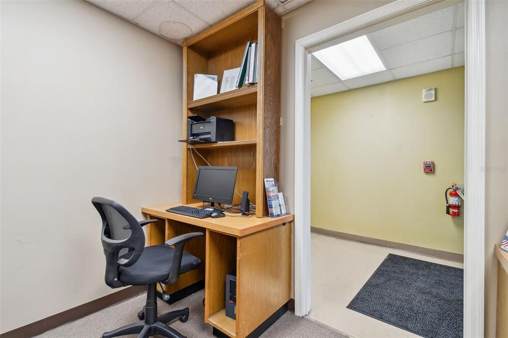 Activo con contrato: $275,000 (3 camas, 2 baños, 1556 Pies cuadrados)