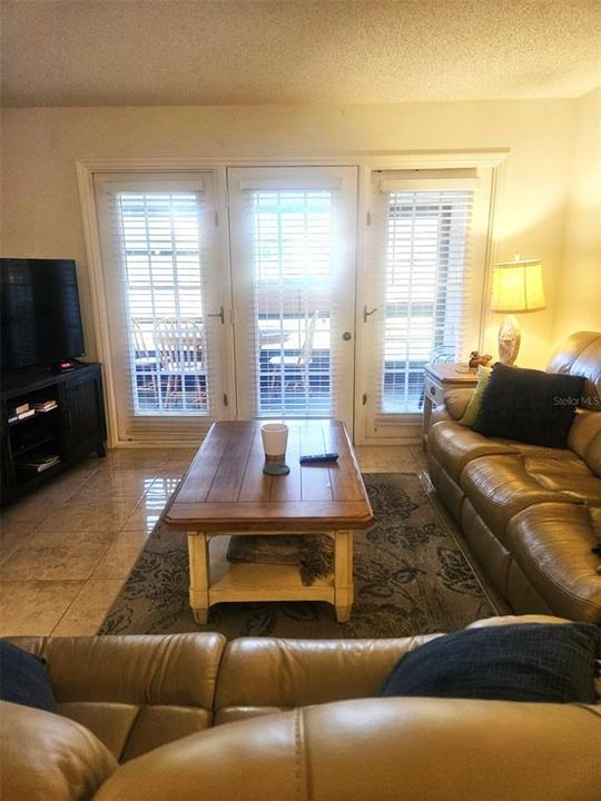 For Rent: $3,900 (2 beds, 2 baths, 1112 Square Feet)