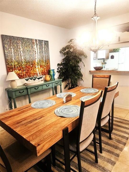 For Rent: $3,900 (2 beds, 2 baths, 1112 Square Feet)