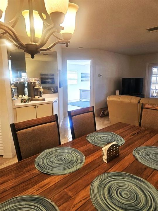 For Rent: $3,900 (2 beds, 2 baths, 1112 Square Feet)
