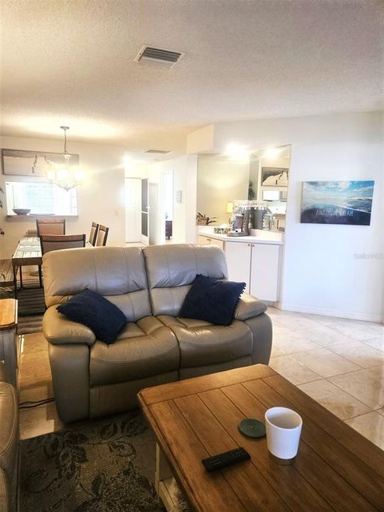 For Rent: $3,900 (2 beds, 2 baths, 1112 Square Feet)