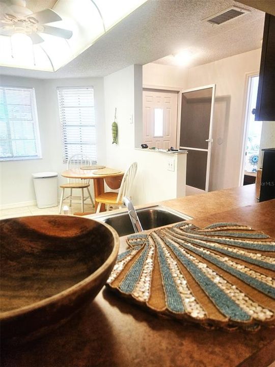 For Rent: $3,900 (2 beds, 2 baths, 1112 Square Feet)