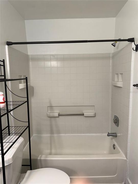 For Sale: $164,900 (2 beds, 2 baths, 910 Square Feet)