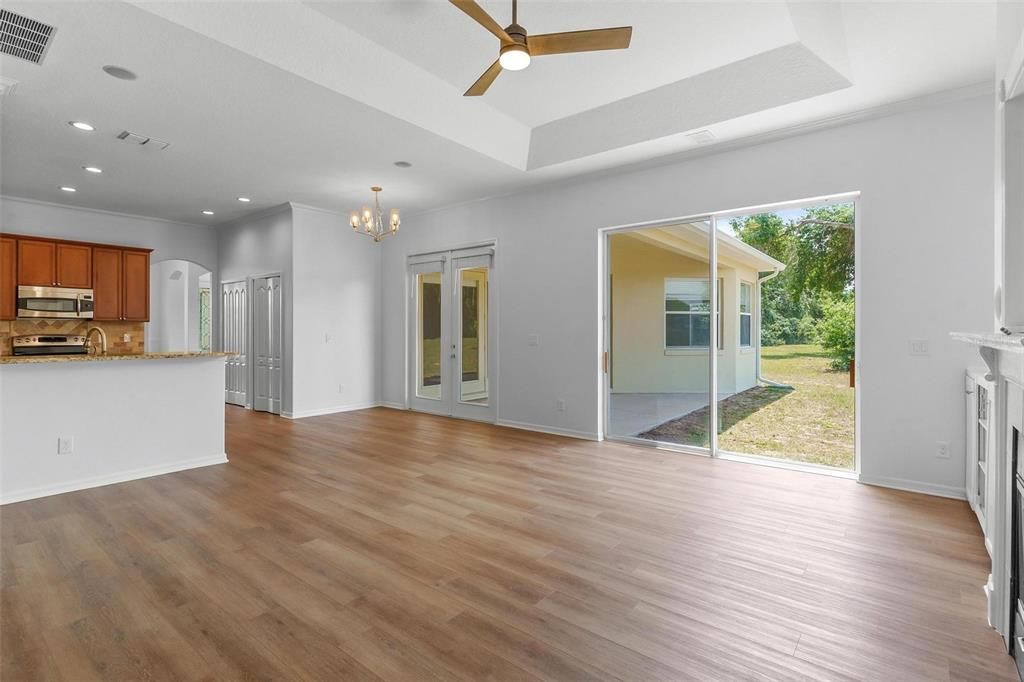 Active With Contract: $865,000 (5 beds, 4 baths, 3915 Square Feet)