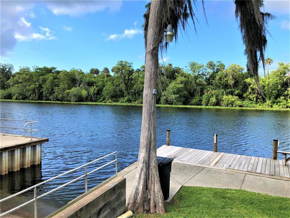 En Venta: $535,000 (4 camas, 3 baños, 2656 Pies cuadrados)